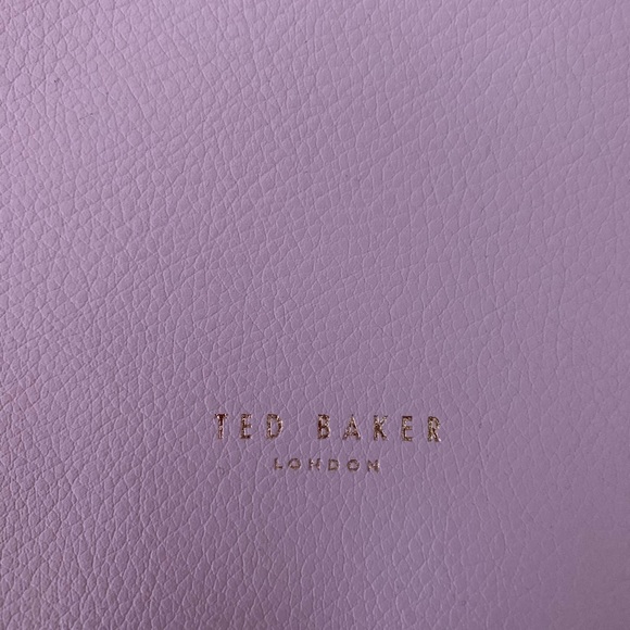 Barbie Style Ted Baker Pink and Rose Gold Handbag - Picture 7 of 7